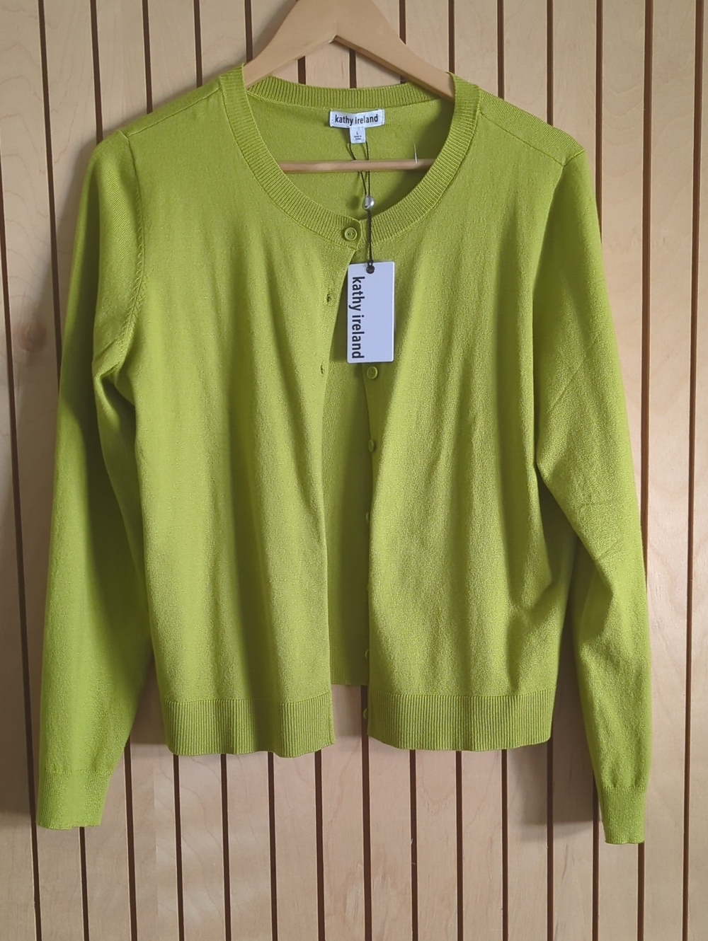 kathy ireland Bright Lime Green Crewneck Button-Front Cardigan L NWT
